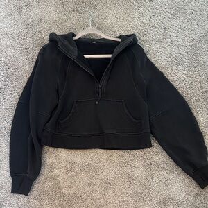 lululemon athletica Black Cropped Sweatshirt